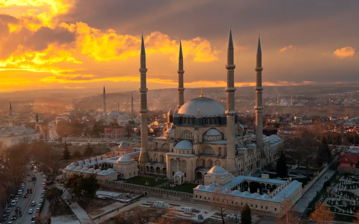 Türk Mimarlar ve Mimarlık Tarihine Katkıları 